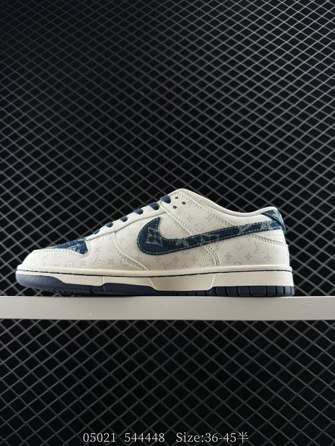 Travis Scott x Air Jordan 1 ” Reverse Mocha “